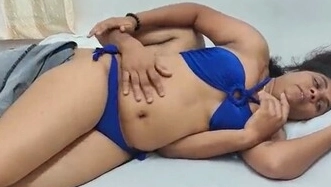 Hindi Bf Sex After drinking, Mallu Aunty fucked the servant.