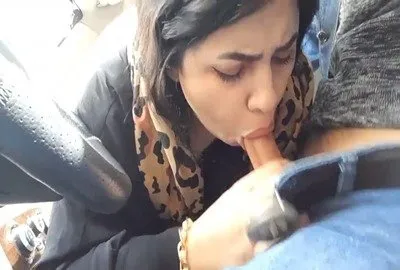 Wife’s explicit Desibf blowjob video