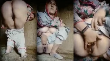 Xxx Fuck Flashing Boobs Pussy Ass